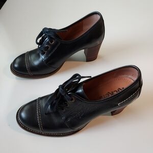 Kickers Leather Heeled Shoes EU 40